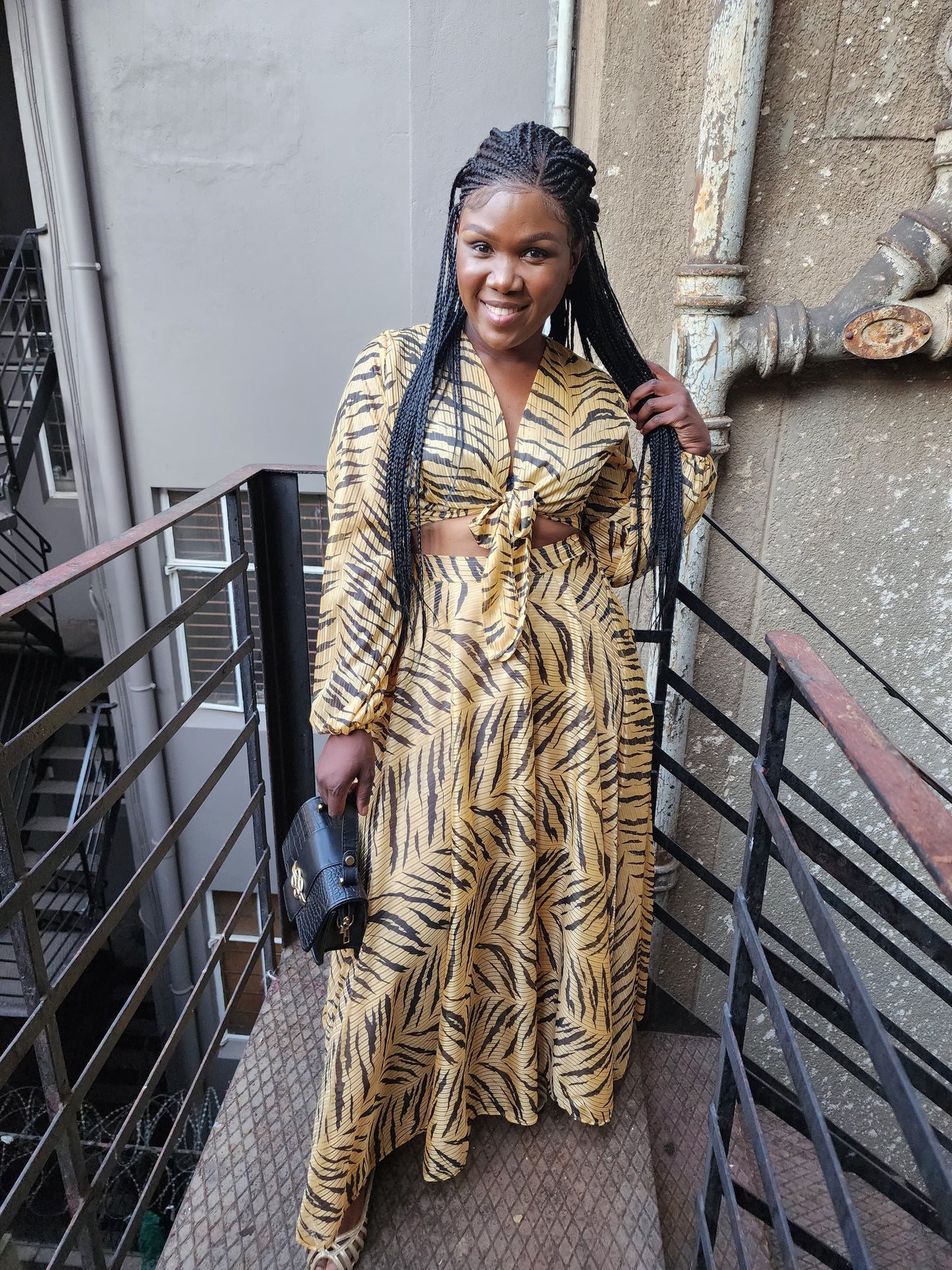 Luyanda Set